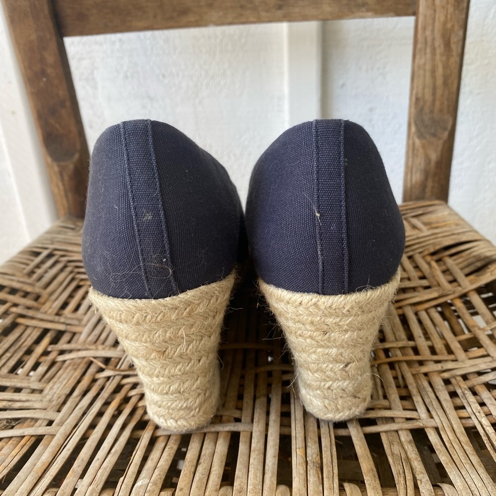 Stylish Navy Wedge Espadrilles - Picture 4 of 5